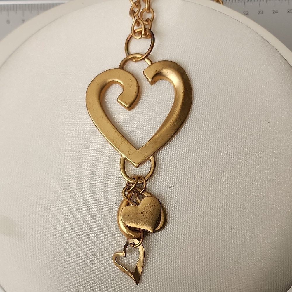 Vintage Antique GOLD FINISH Broken Heart Necklace